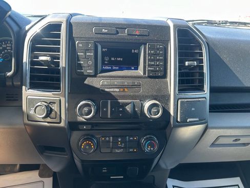 Used 2017 Ford F150 XLT image 16