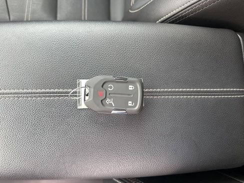 Used 2023 GMC Terrain Denali image 42