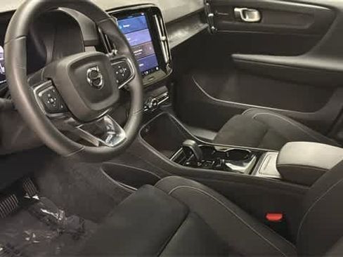 Used 2023 Volvo XC40 Recharge Ultimate w/ Protection Package Premier image 94