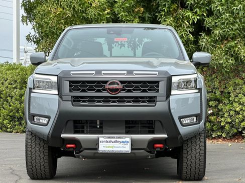 New 2025 Nissan Frontier PRO-4X w/ Interior Protection Package image 9