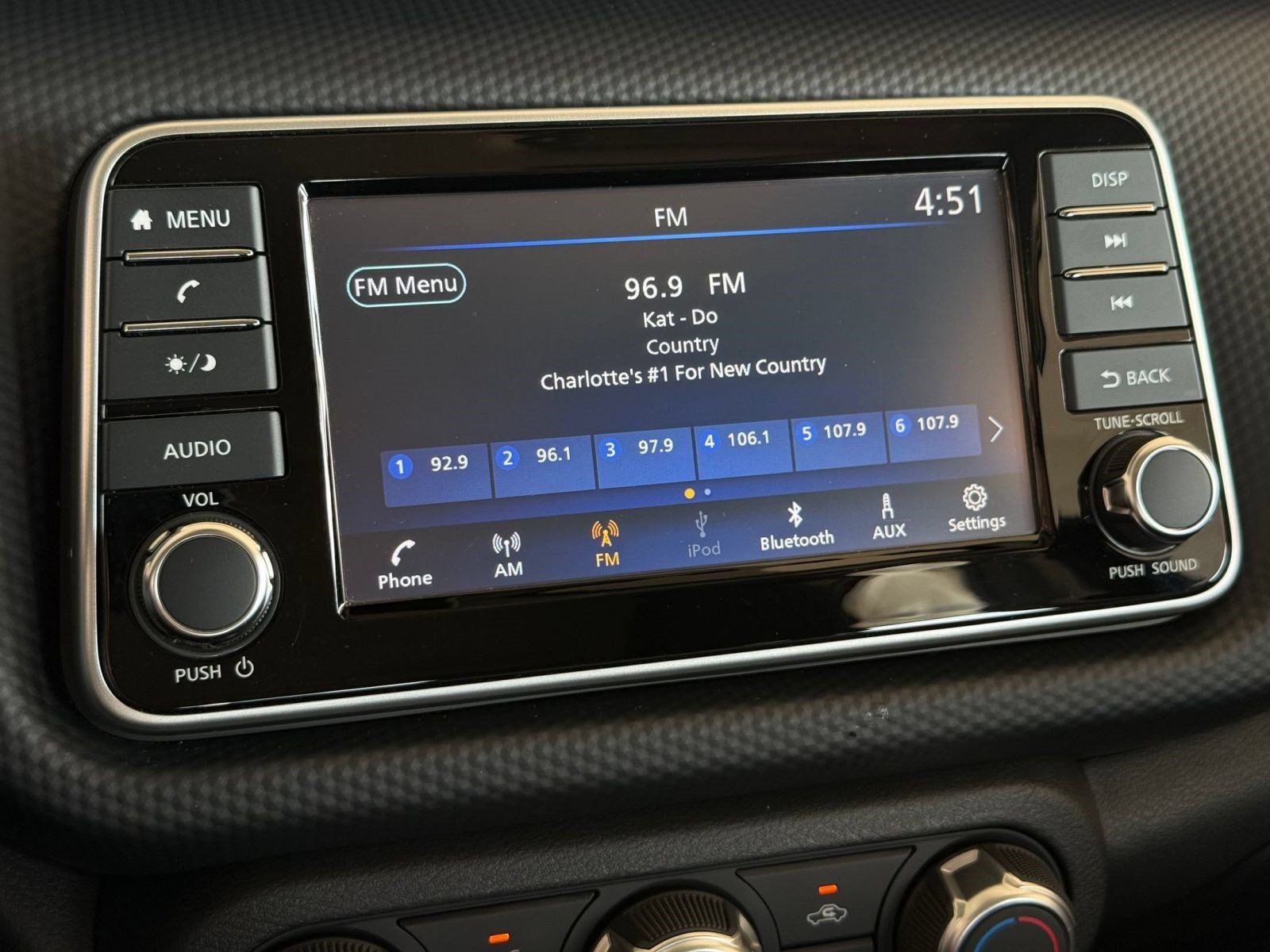 Used 2025 Nissan Kicks Play S FWD image 19