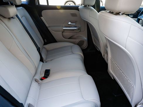 New 2026 Mercedes-Benz GLA 250 4MATIC image 18