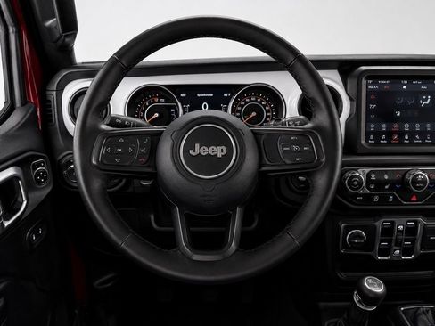 Used 2021 Jeep Wrangler Unlimited Sport AWD/4WD image 31