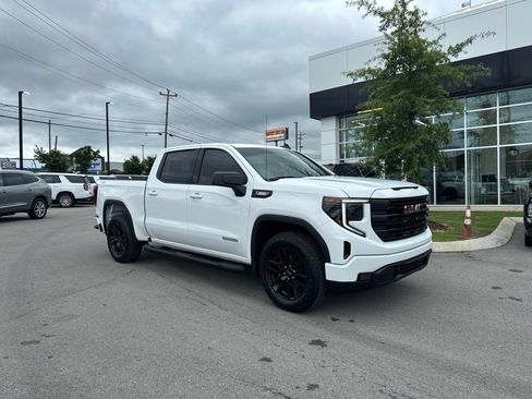 Used 2026 GMC Sierra 1500 Elevation w/ Elevation Select Package AWD/4WD image 1