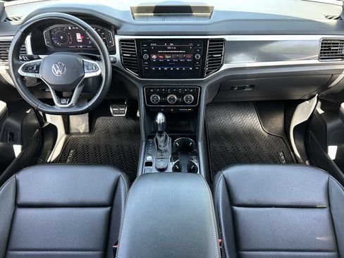 Used 2023 Volkswagen Atlas Cross Sport SEL R-Line AWD/4WD image 13