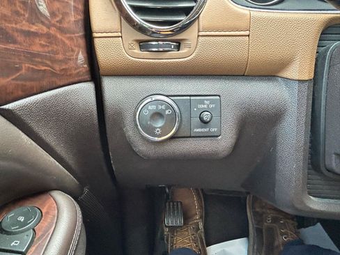 Used 2015 Buick Enclave Leather FWD image 27