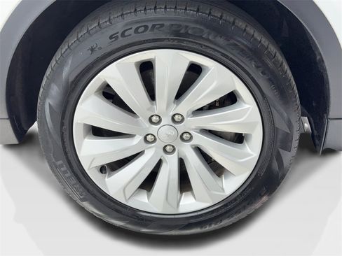 Used 2022 Land Rover Discovery Sport S image 56