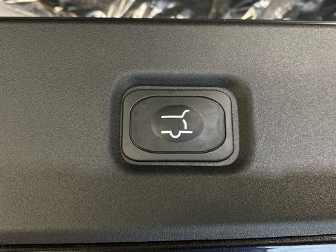 New 2026 Lincoln Navigator L Black Label AWD/4WD image 8