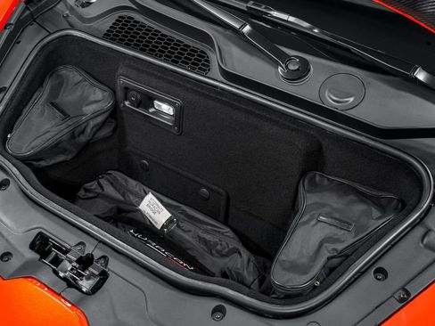 Used 2023 Lamborghini Huracan Tecnica RWD image 46