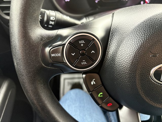 Used 2017 Kia Soul w/ Convenience Package FWD image 21
