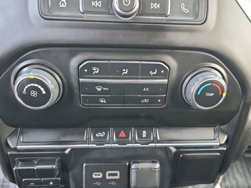 Used 2022 Chevrolet Silverado 3500 W/T w/ WT Fleet Convenience Package image 16