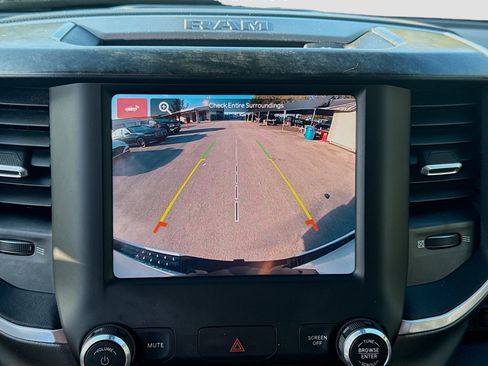 Used 2022 RAM 1500 Big Horn w/ Night Edition image 11