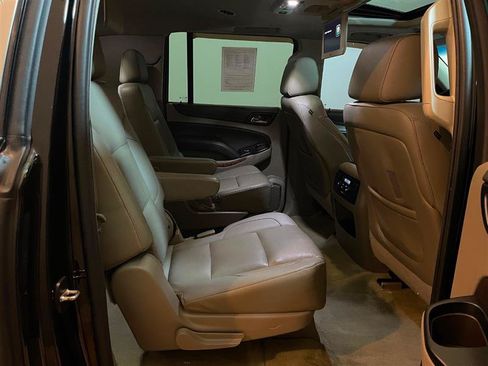 Used 2015 Chevrolet Suburban LTZ AWD/4WD image 66