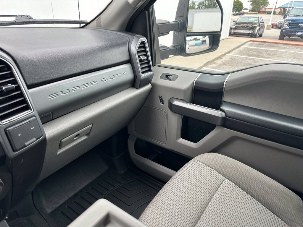Used 2019 Ford F250 XLT w/ XLT Value Package AWD/4WD image 46