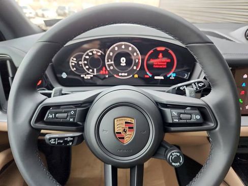 New 2026 Porsche Cayenne AWD/4WD image 25