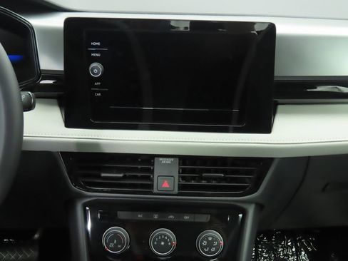 Used 2025 Volkswagen Taos S image 14