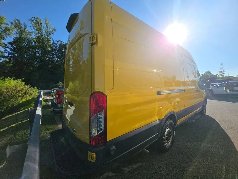 Used 2021 Ford Transit 250 148 High Roof Extended w/ Parcel Delivery Package RWD image 3