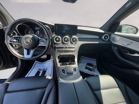 Certified 2020 Mercedes-Benz GLC 300 4MATIC image 11