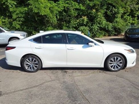 Used 2019 Lexus ES 350 w/ Premium Package FWD image 5