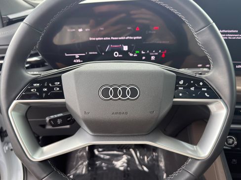 Used 2025 Audi Q5 Prestige AWD/4WD image 19
