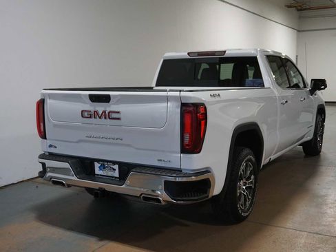 Used 2022 GMC Sierra 1500 SLT image 7