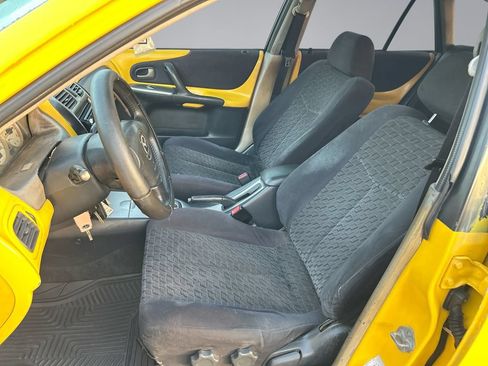 Used 2002 MAZDA Protege5 FWD image 11