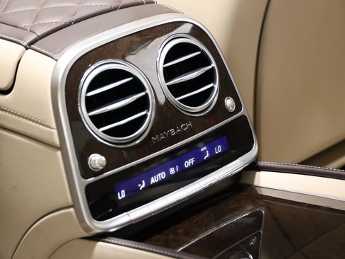 Used 2016 Mercedes-Benz Maybach S 600 image 75