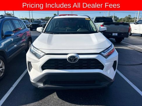 Used 2024 Toyota RAV4 XLE FWD image 11