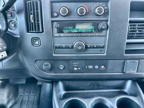 Used 2023 Chevrolet Express 2500 w/ Driver Convenience Package RWD image 33