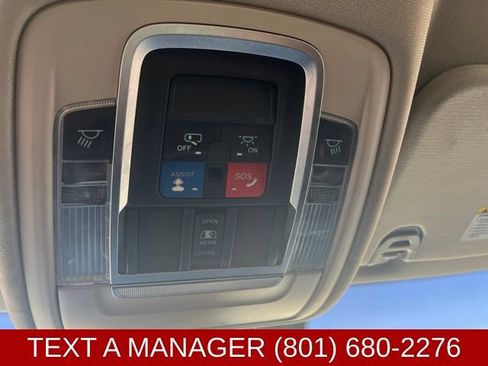 Used 2022 RAM 1500 Laramie AWD/4WD image 28