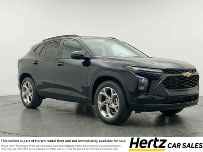 Used 2025 Chevrolet Trax LT w/ LT Convenience Package