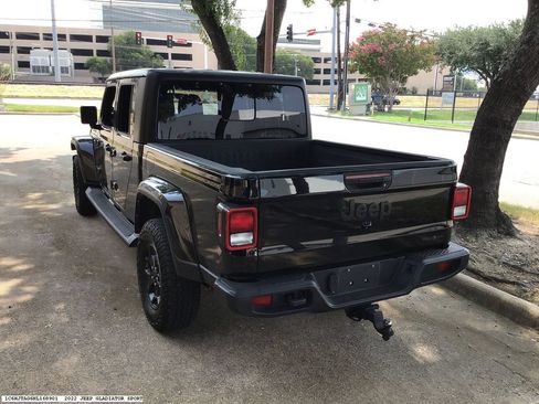 Used 2022 Jeep Gladiator Sport AWD/4WD image 4