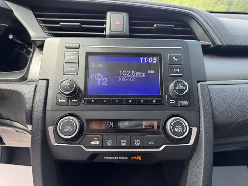 Used 2019 Honda Civic LX image 4