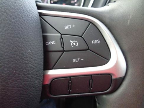 Used 2018 Jeep Compass Latitude w/ Popular Equipment Group image 30