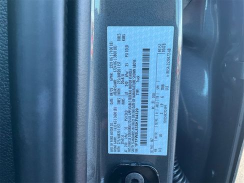 New 2025 Ford F150 Lariat w/ Equipment Group 501A Mid image 18