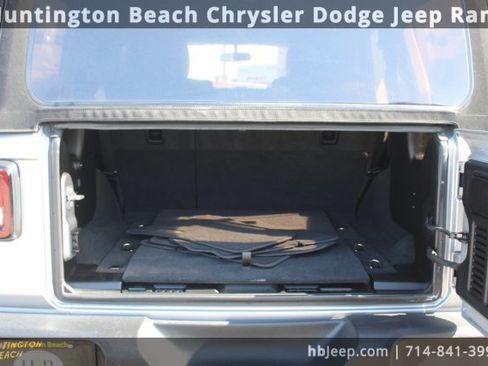 Used 2021 Jeep Wrangler Unlimited Sport image 35