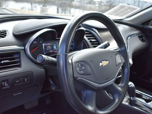 Used 2018 Chevrolet Impala Premier image 14