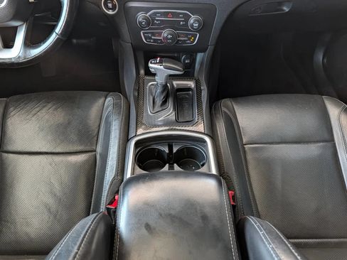 Used 2015 Dodge Charger R/T w/ Plus Group RWD image 33