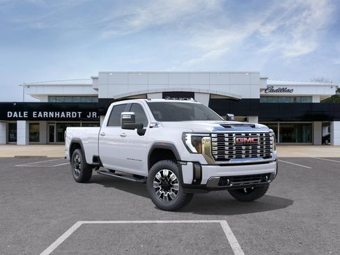 New 2026 GMC Sierra 3500 Denali AWD/4WD image 2