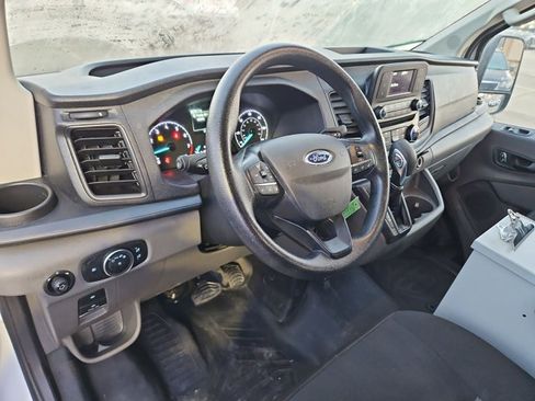 Used 2022 Ford Transit 250 Low Roof w/ Exterior Upgrade Package RWD image 10