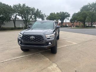 Used 2020 Toyota Tacoma TRD Off-Road AWD/4WD video 2