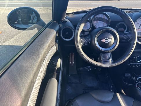 Used 2015 MINI Cooper Roadster S image 28