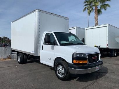New 2024 GMC Savana 4500 w/ Power Convenience Package