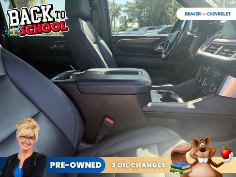 Used 2022 Chevrolet Suburban Z71 w/ Luxury Package AWD/4WD image 11