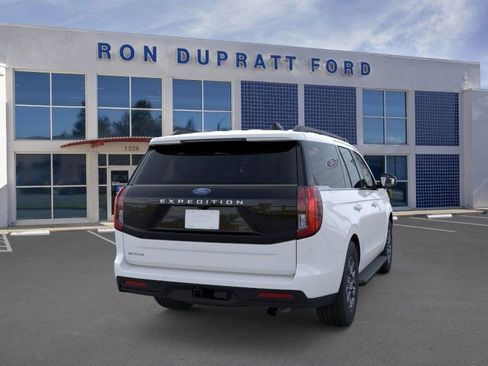 New 2025 Ford Expedition Active image 9