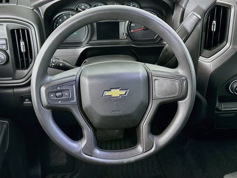 Used 2020 Chevrolet Silverado 1500 Custom w/ Custom Value Package RWD image 18