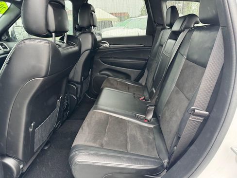 Used 2021 Jeep Grand Cherokee Laredo X AWD/4WD image 15