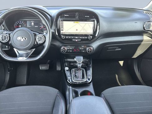 Used 2020 Kia Soul GT-Line Turbo FWD image 13