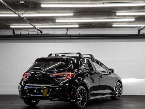 Used 2022 Toyota Corolla SE image 5