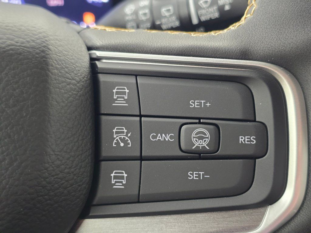 New 2026 Jeep Grand Wagoneer 4WD image 34